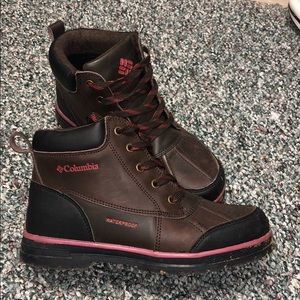 Columbia waterproof booties